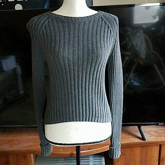 jamie scott Tops - Grey sweater Sz M juniors